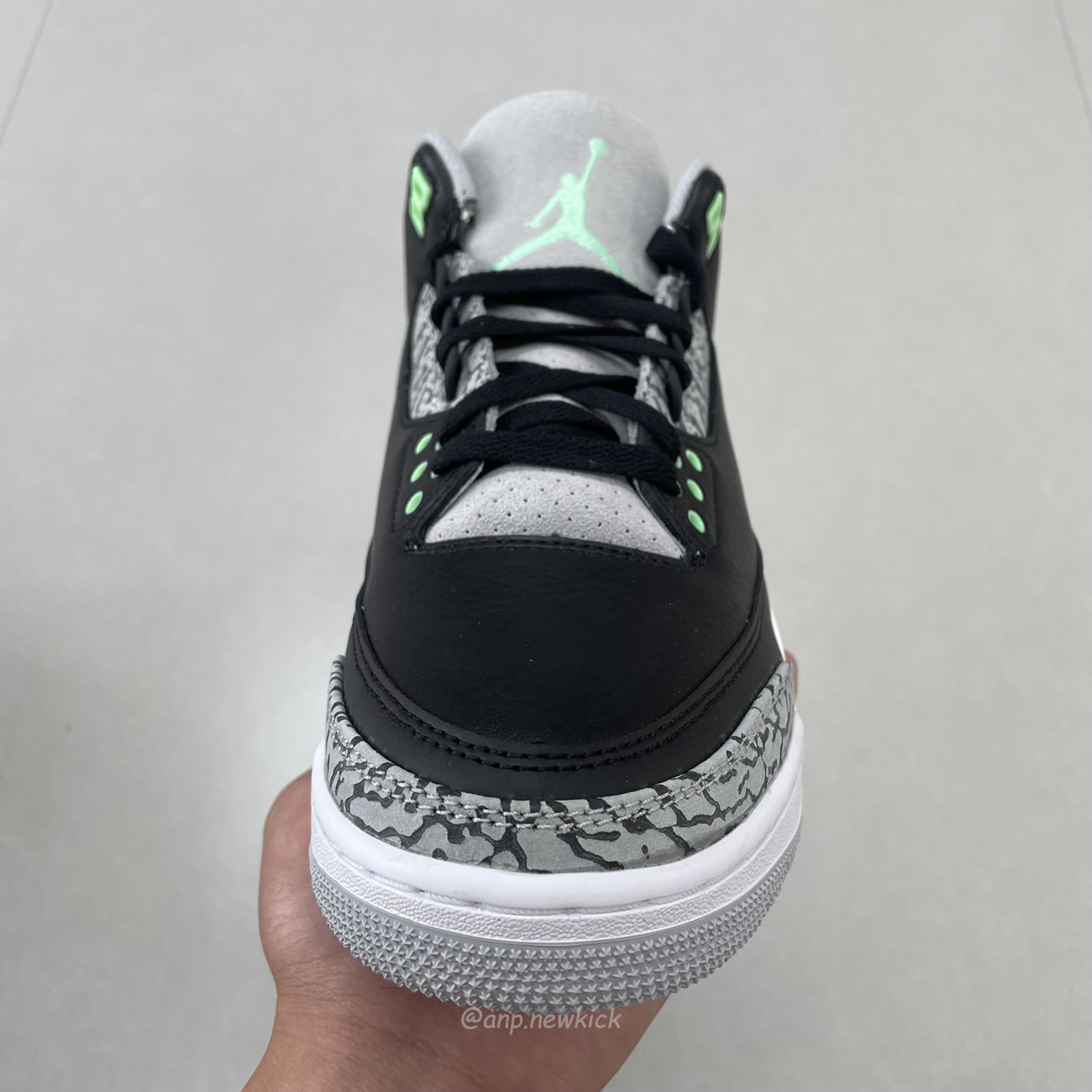 Air Jordan 3 Retro Green Glow Ct8532 031 (13) - newkick.app