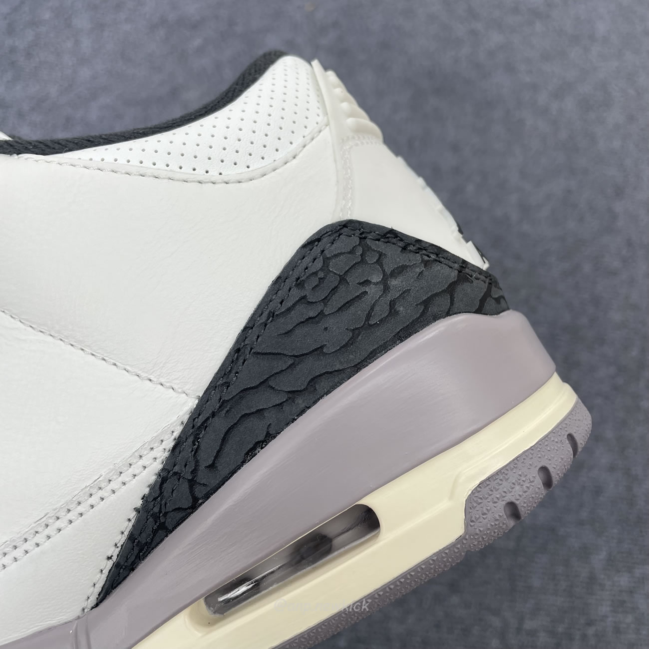 Air Jordan 3 Retro Cement Grey Ct8532 106 (10) - newkick.app