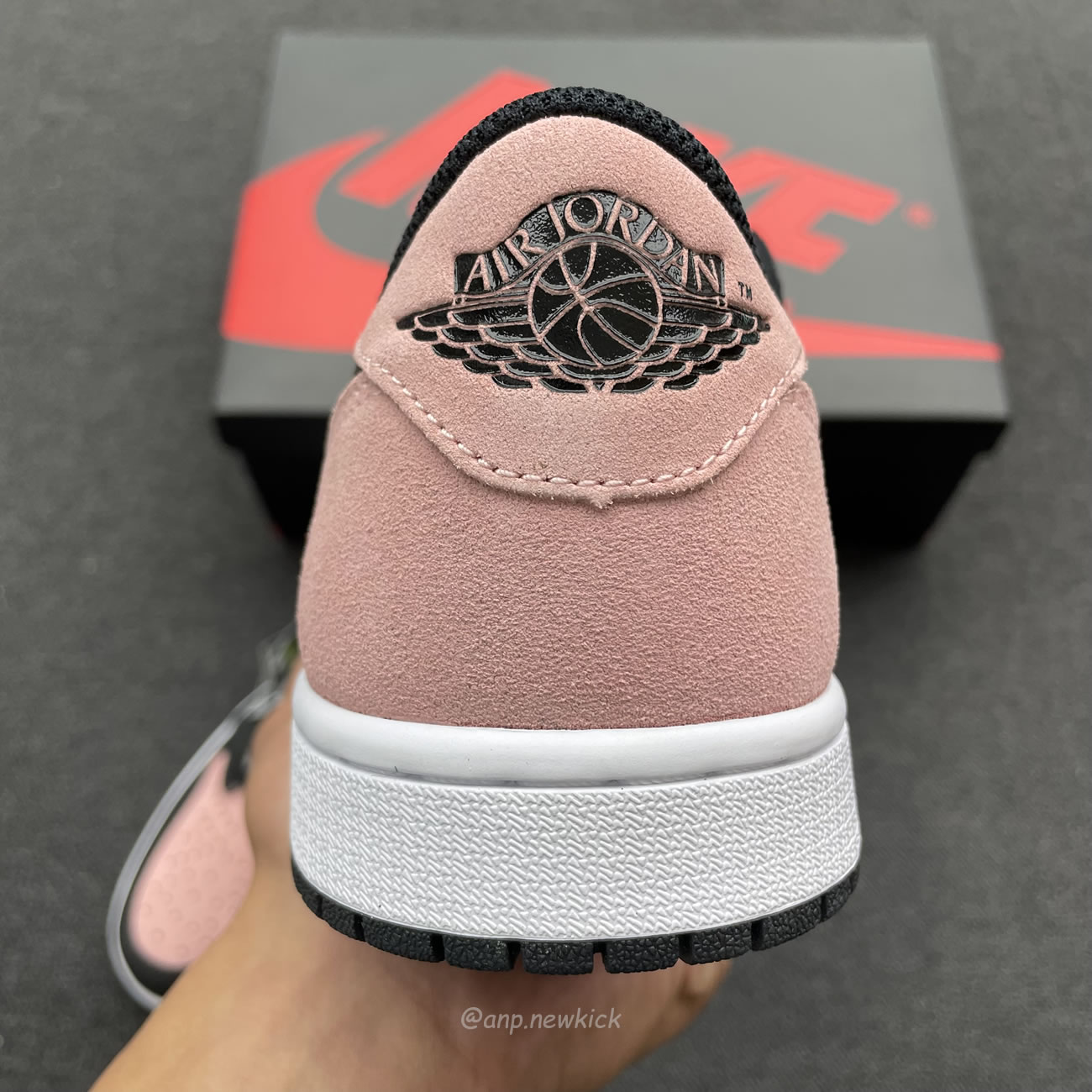 Air Jordan 1 Low Og Bleached Coral Cz0790 061 (4) - newkick.app