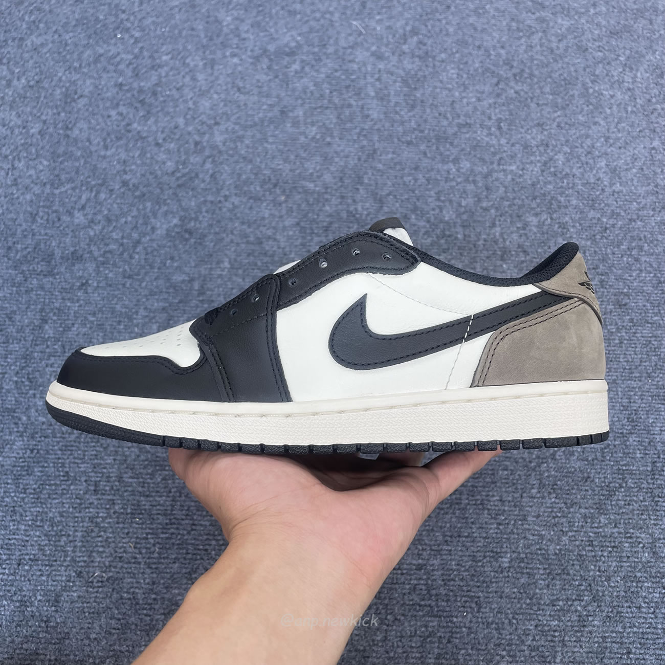 Air Jordan 1 Retro Low Og Mocha Cz0790 102 (101) - newkick.app