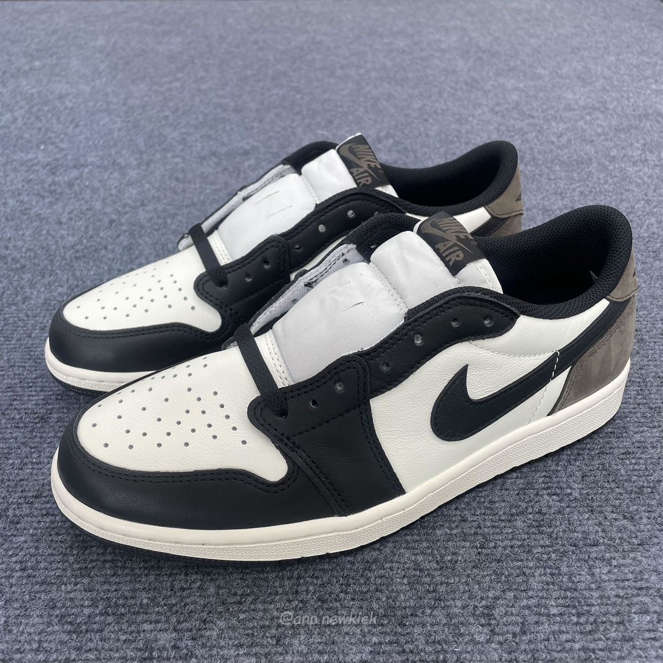 Air Jordan 1 Retro Low Og Mocha Cz0790 102 (103) - newkick.app