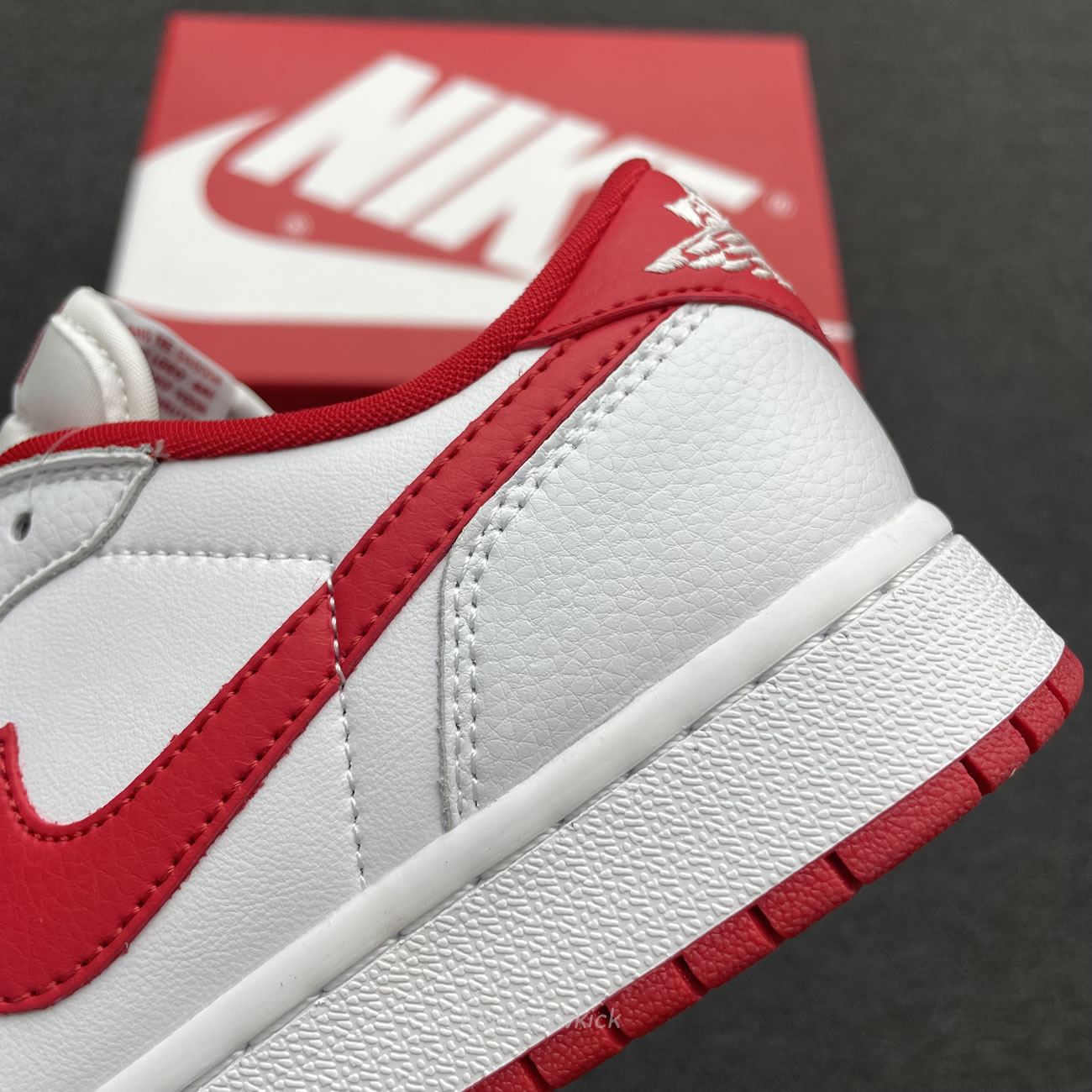 Air Jordan 1 Retro Low Og University Red Cz0790 161 (7) - newkick.app