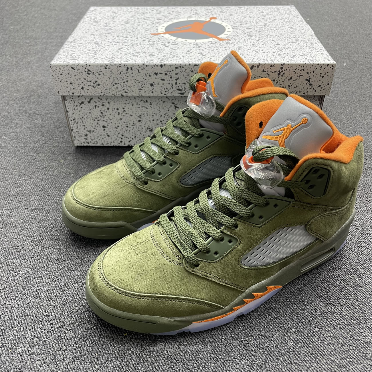 Air Jordan 5 Retro Olive Dd0587 308 (5) - newkick.app