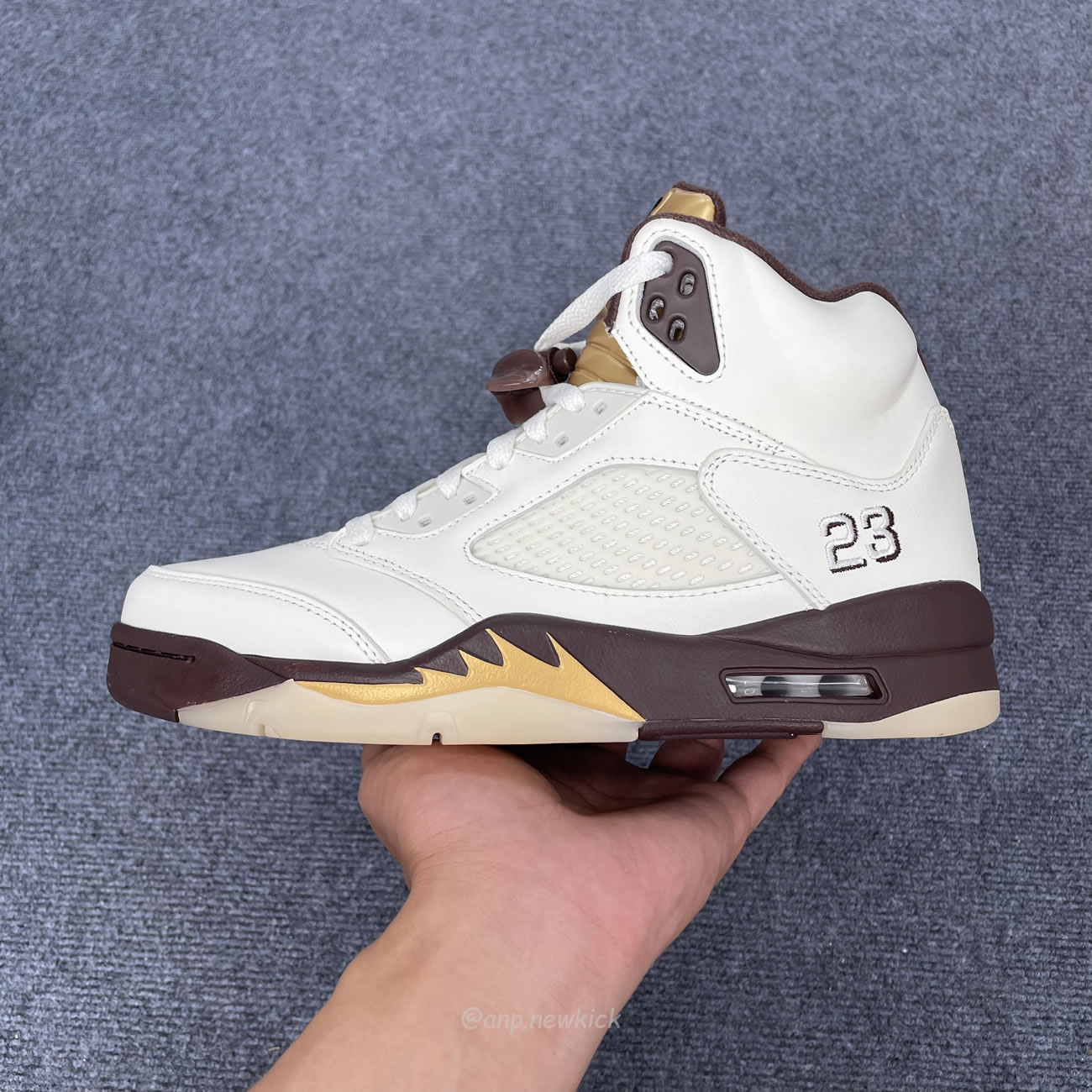 Air Jordan 5 Retro Earth Gold Dd9336 200 (3) - newkick.app