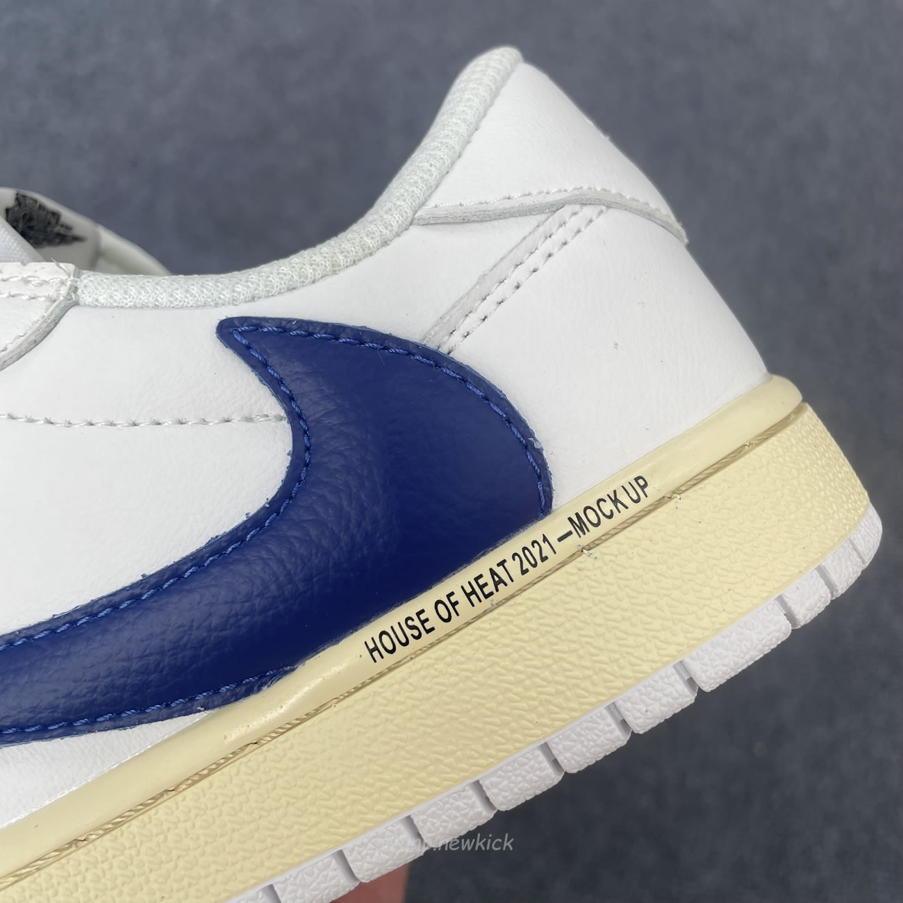 Travis Scott X Fragment Design X Air Jordan 1 Low White Blue Dh68369 186 (9) - newkick.app