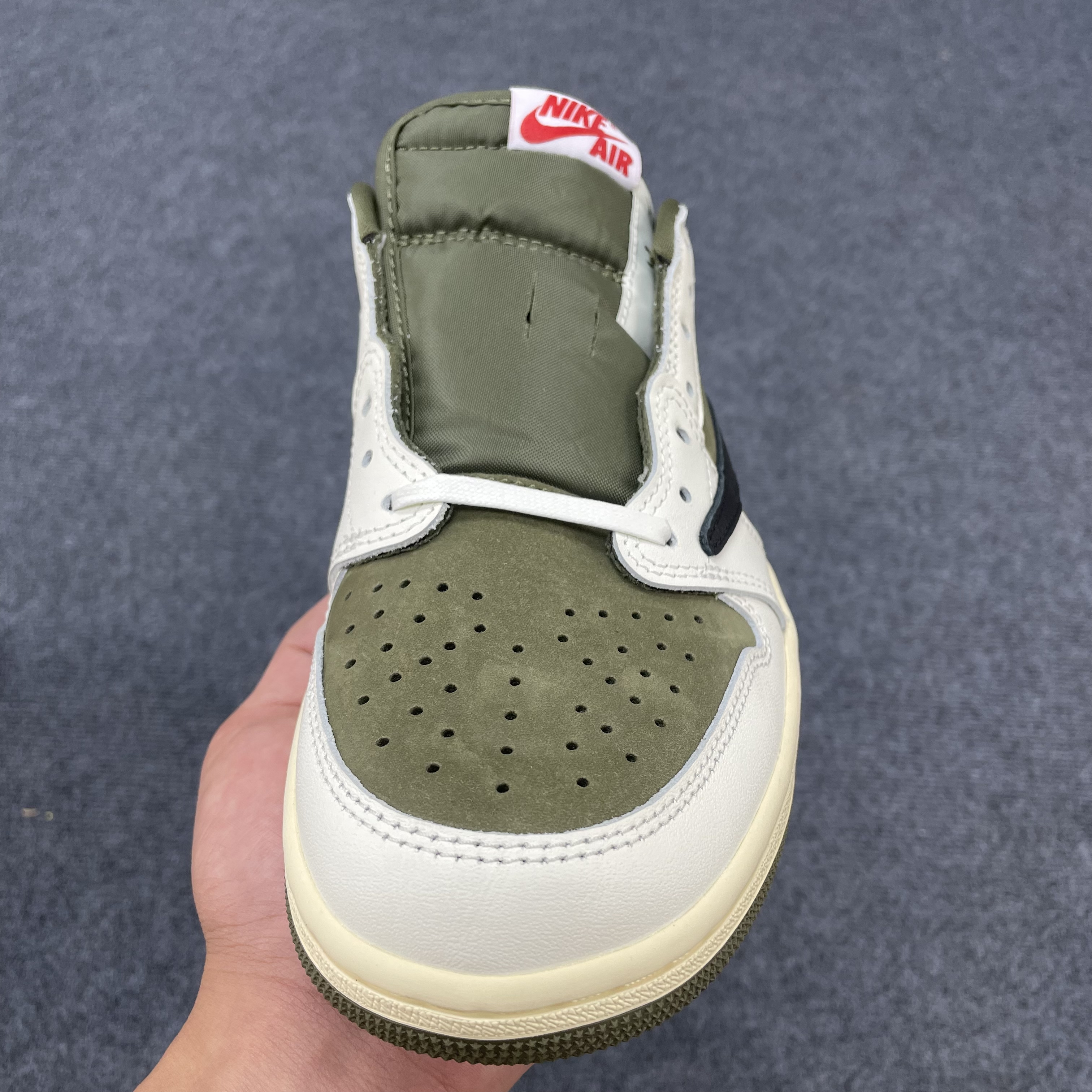 Travis Scott X Air Jordan 1 Low Og Sp Medium Olive Dm7866 200 (35) - newkick.app