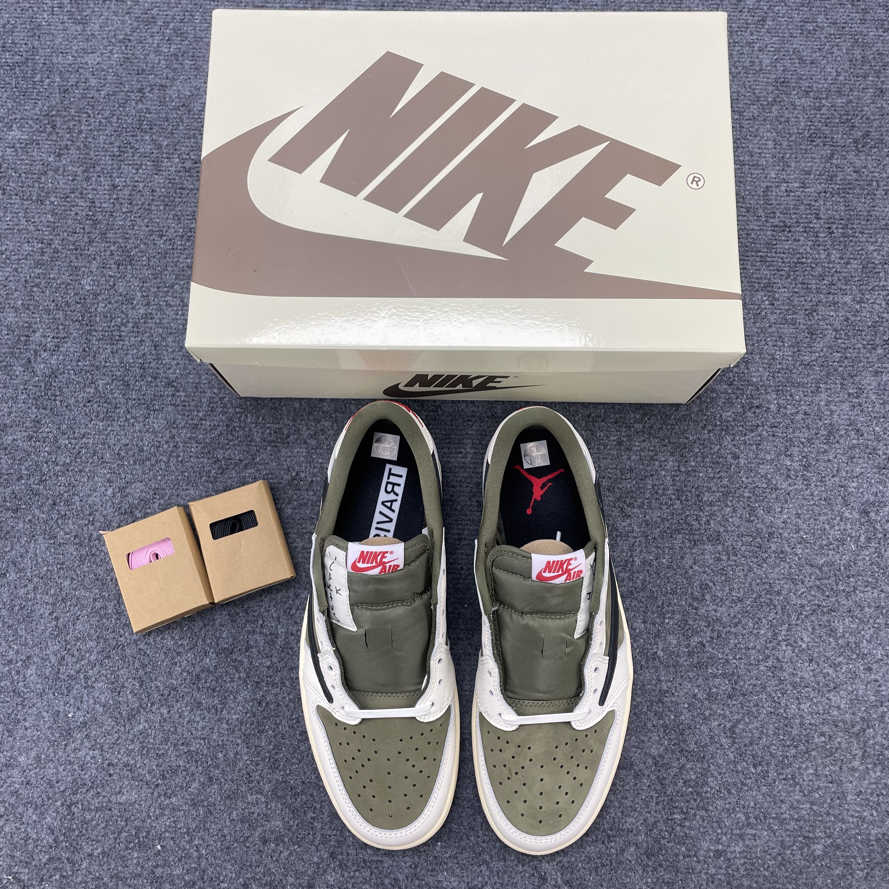 Travis Scott X Air Jordan 1 Low Og Sp Medium Olive Dm7866 200 (37) - newkick.app