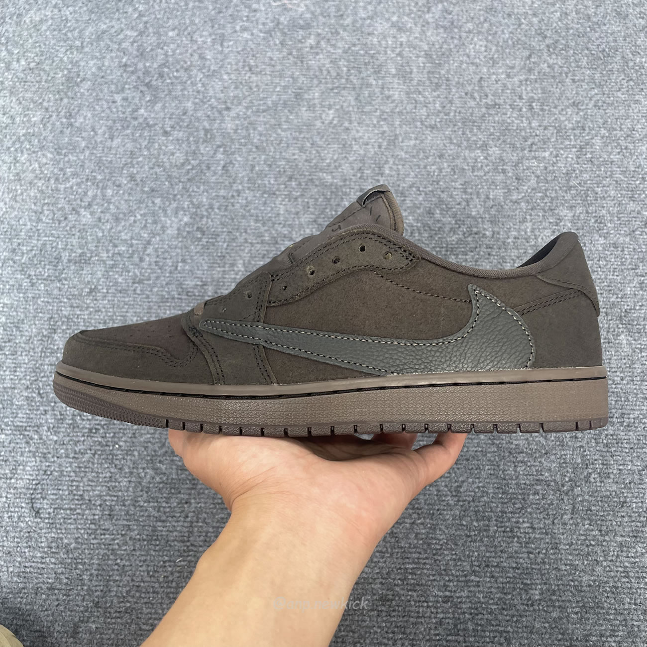 Travis Scott X Air Jordan 1 Low Og Velvet Brown Dm7866 202 (15) - newkick.app