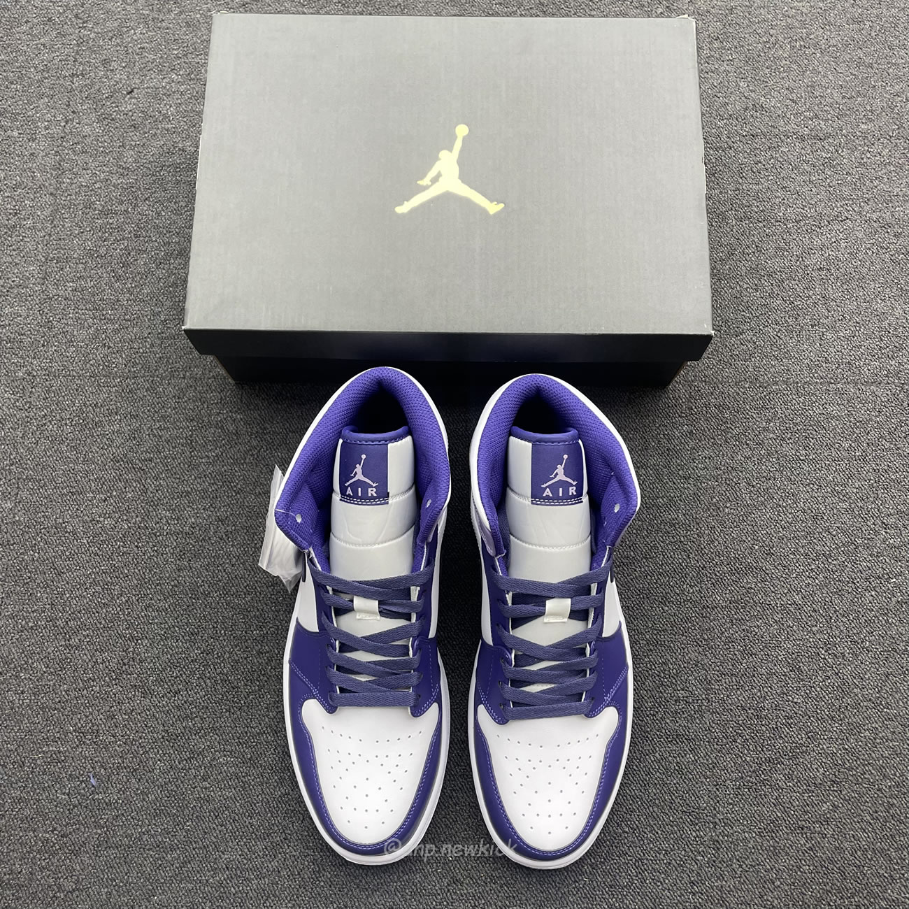 Air Jordan 1 Mid Blueberry Dq8426 515 (2) - newkick.app