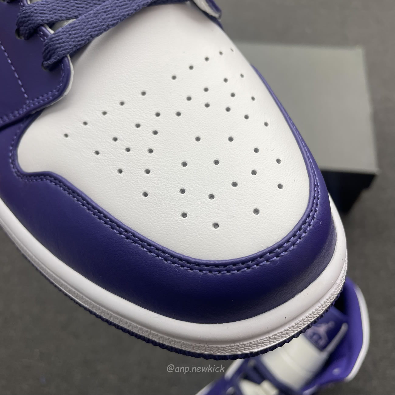 Air Jordan 1 Mid Blueberry Dq8426 515 (3) - newkick.app