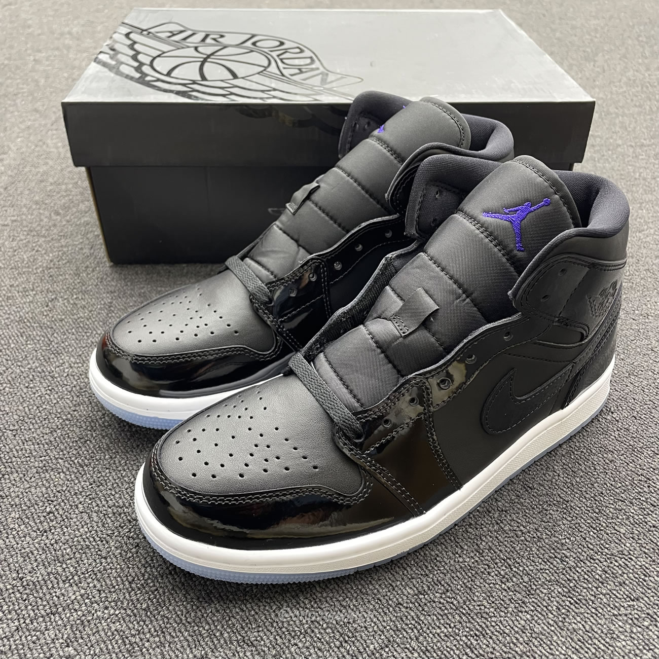 Air Jordan 1 Mid Se Space Jam Dv1308 004 (8) - newkick.app