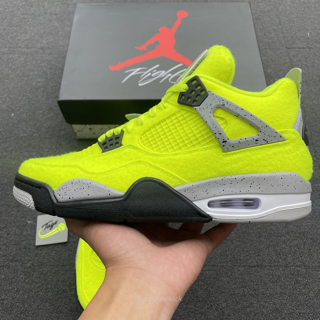 Air Jordan 4 Retro Tennis Ball Dv6773 700 (2) - newkick.app