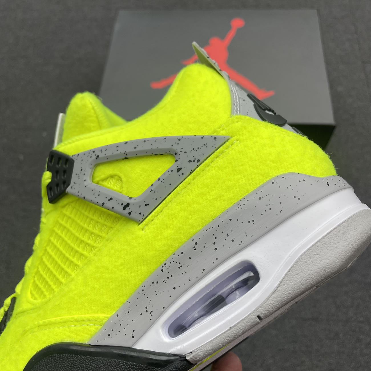 Air Jordan 4 Retro Tennis Ball Dv6773 700 (5) - newkick.app