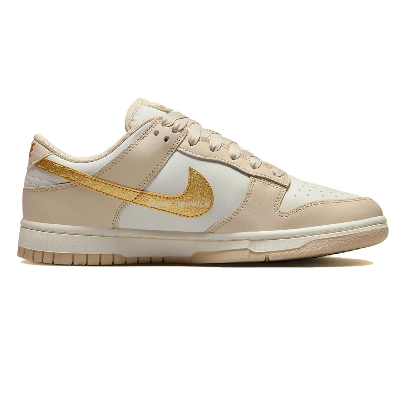 Nike Dunk Low Gold Swoosh Dx5930 001 (9) - newkick.app