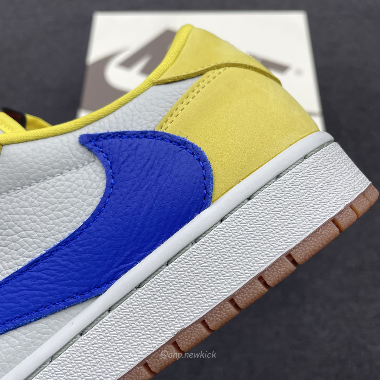 Travis Scott X Nike Air Jordan 1 Retro Low Og Sp Canary Dz4137 700 (10) - newkick.app