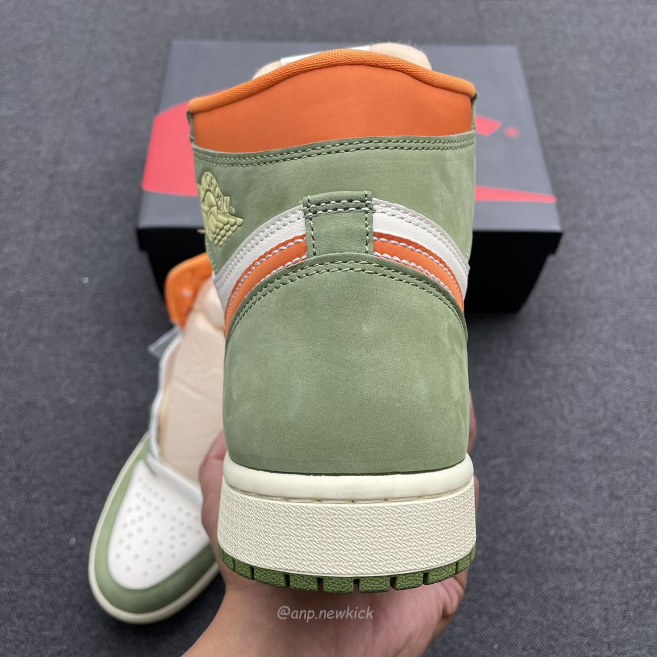 Air Jordan 1 High Og Craft Celadon Fb9934 300 (5) - newkick.app