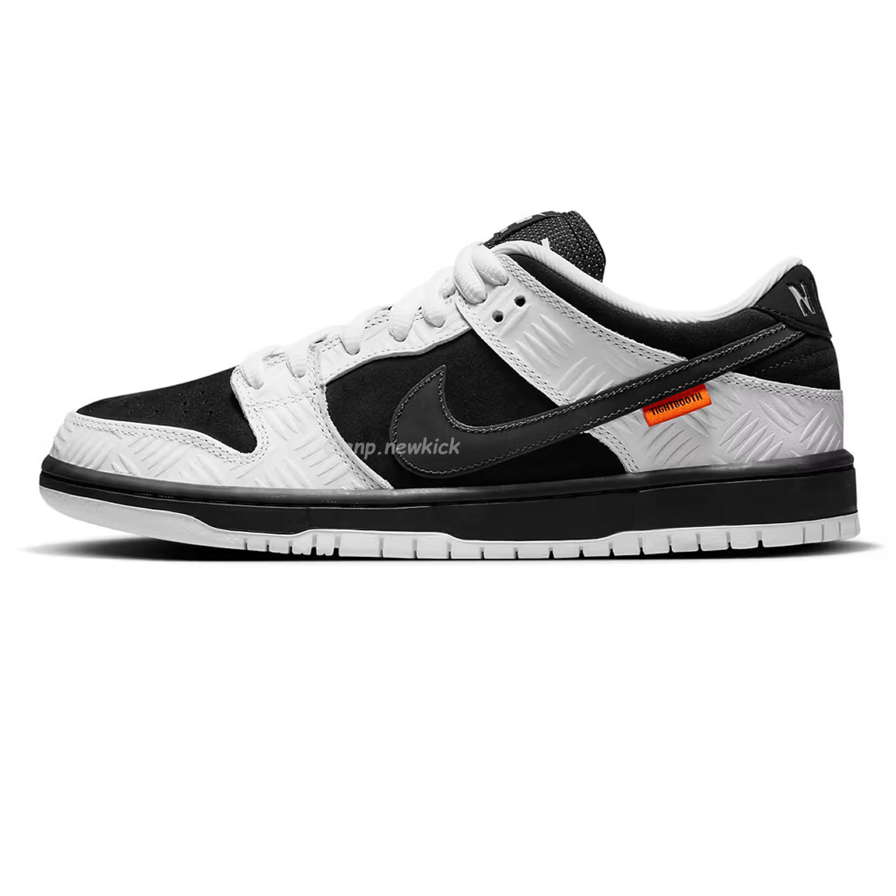 Nike Sb Dunk Low Tightbooth Fd2629 100 (1) - newkick.app