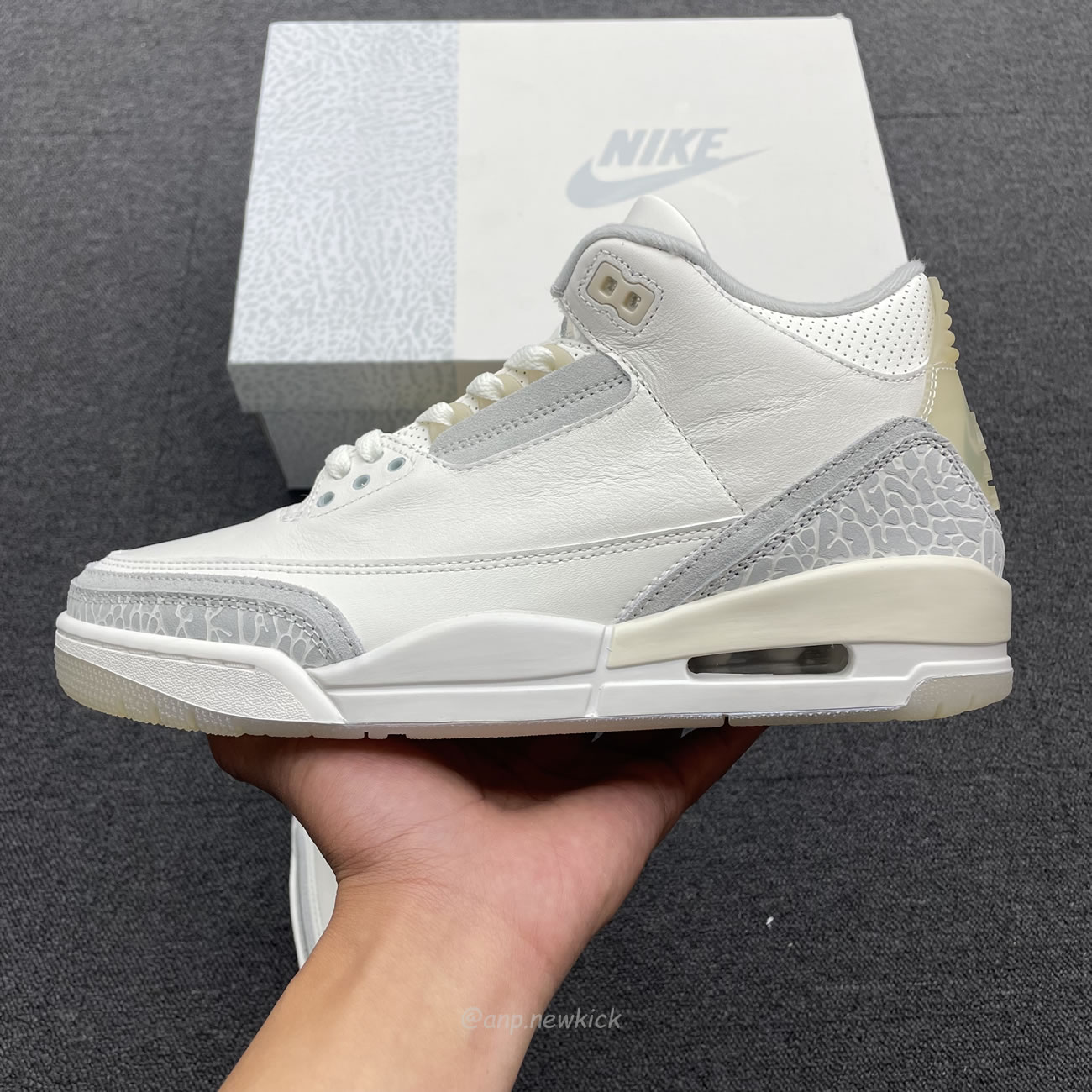 Air Jordan 3 Retro Craft Ivory Fj9479 100 (3) - newkick.app