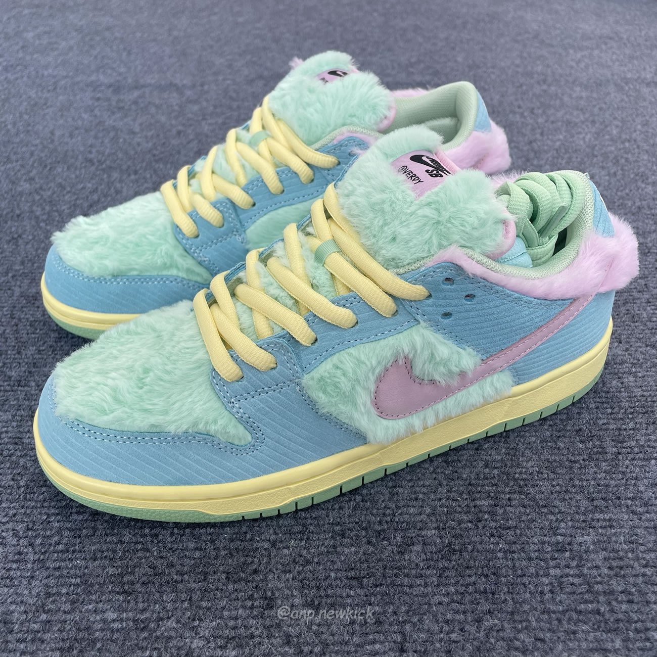 Nike Sb Dunk Low Verdy Visty Fn6040 400 (13) - newkick.app