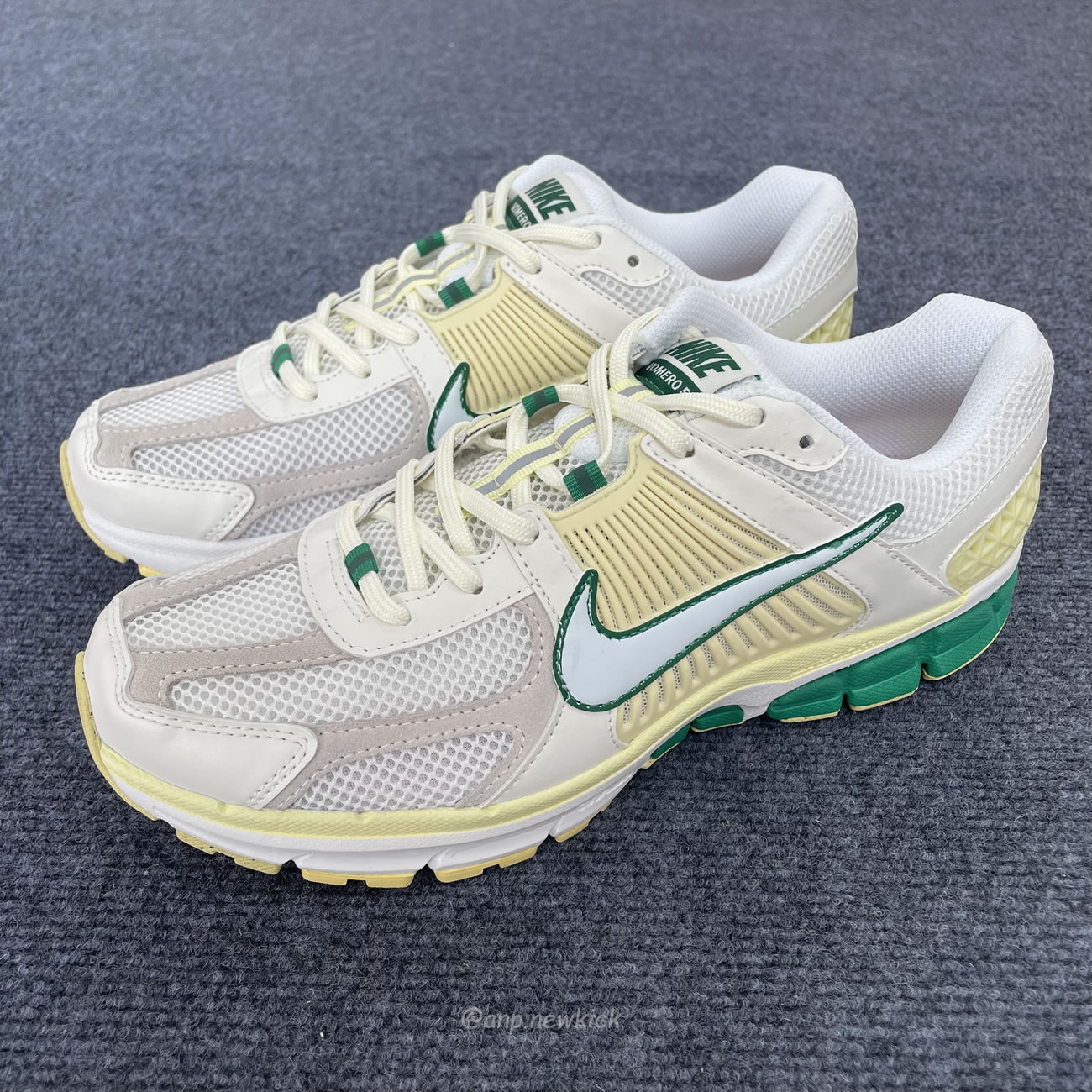 Nike Zoom Vomero 5 Malachite Alabaster Fn8361 100 (6) - newkick.app