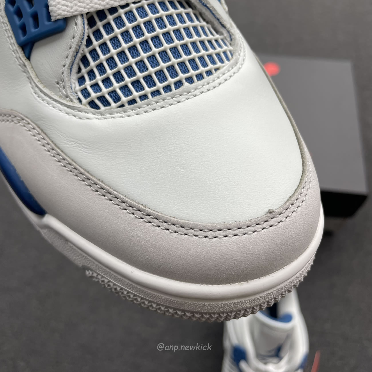 Air Jordan 4 Retro Military Blue 2024 Fv5029 141 (10) - newkick.app