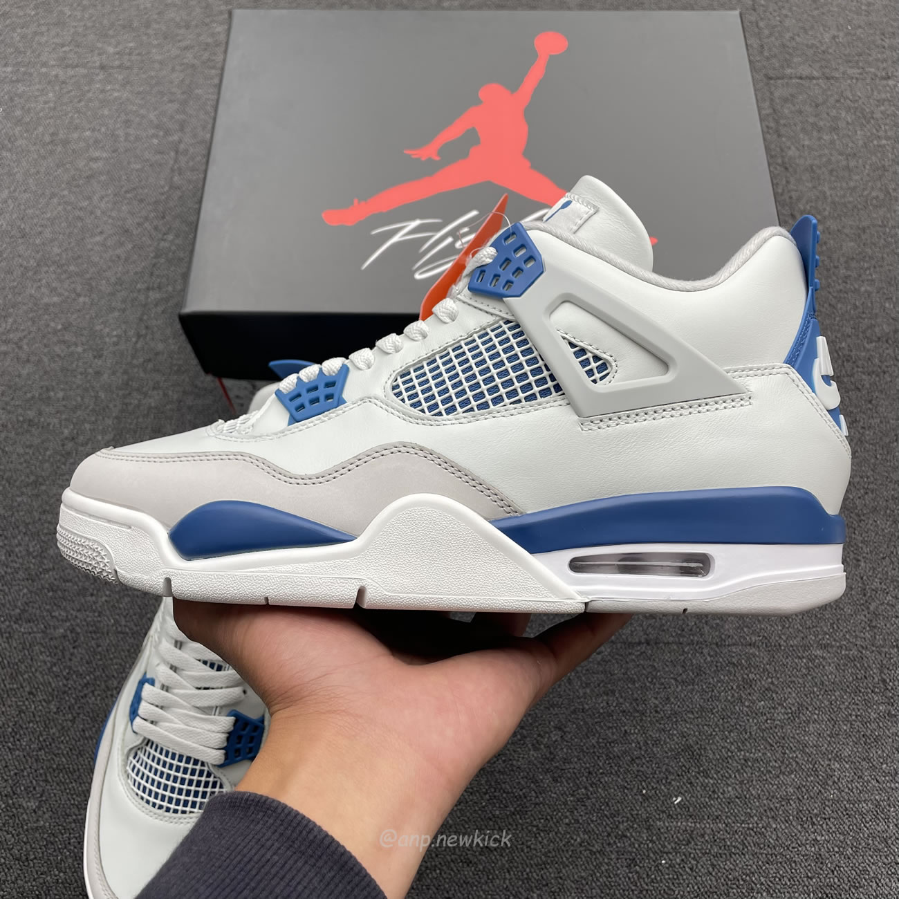 Air Jordan 4 Retro Military Blue 2024 Fv5029 141 (3) - newkick.app