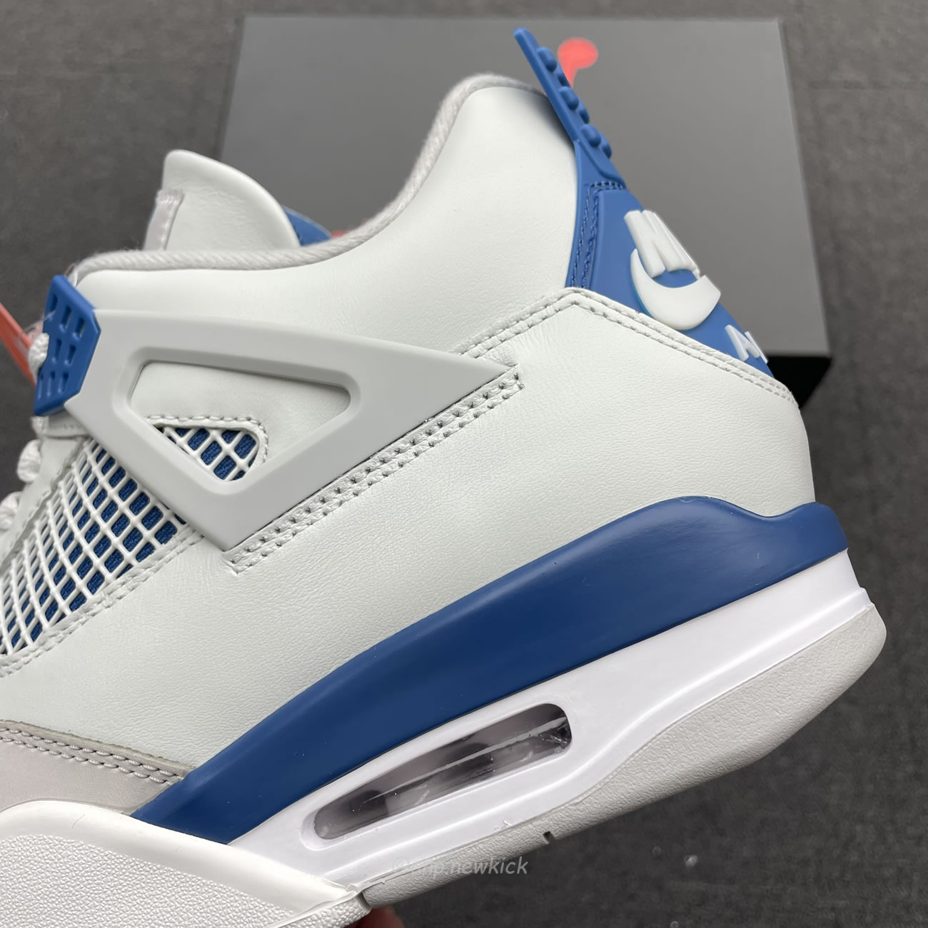 Air Jordan 4 Retro Military Blue 2024 Fv5029 141 (4) - newkick.app