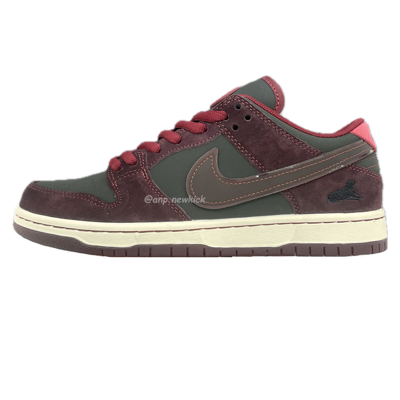 Nike Sb Dunk Low X Riot Skateshop Fz1289 200 (1) - newkick.app