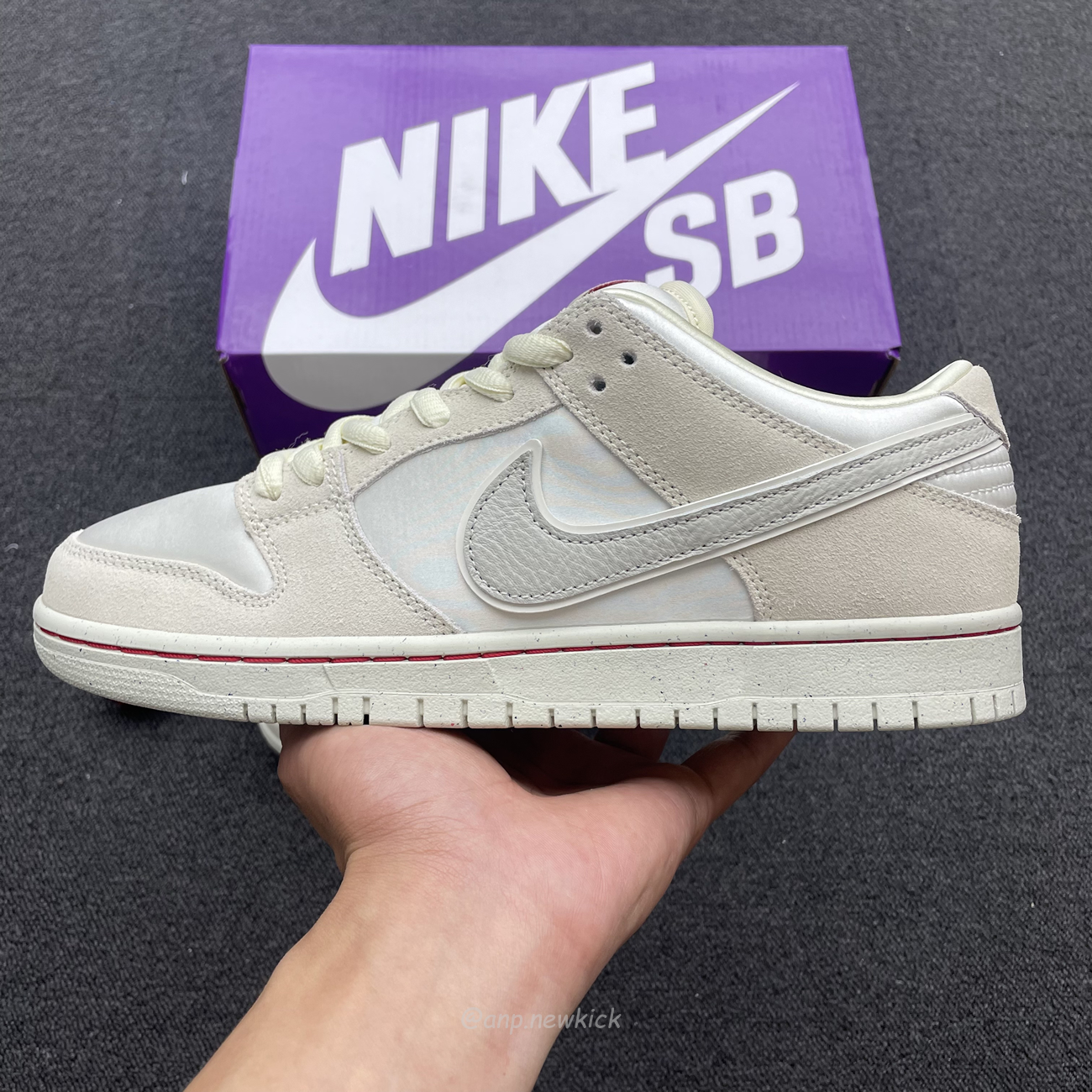 Nike Sb Dunk Low City Of Love Light Bone Fz5654 100 (13) - newkick.app