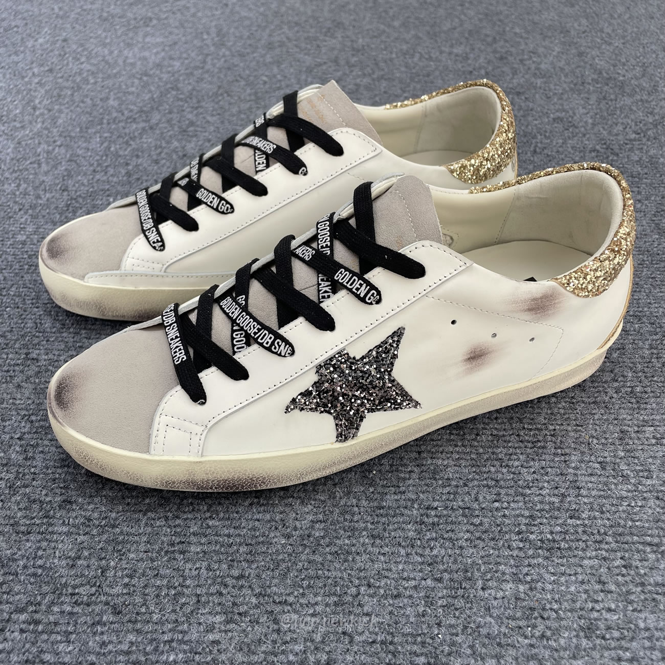 Golden Goose Super Star White Silver Gold Glitter Womens Gwf00102 (5) - newkick.app