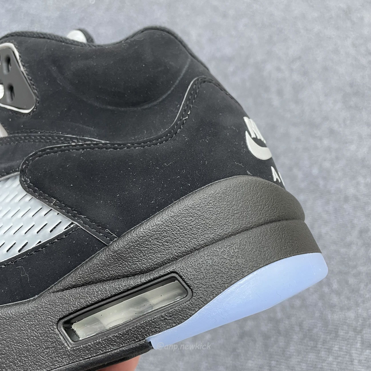 Air Jordan 5 Retro Og Black Metallic Reimagined Hf3975 001 (17) - newkick.app