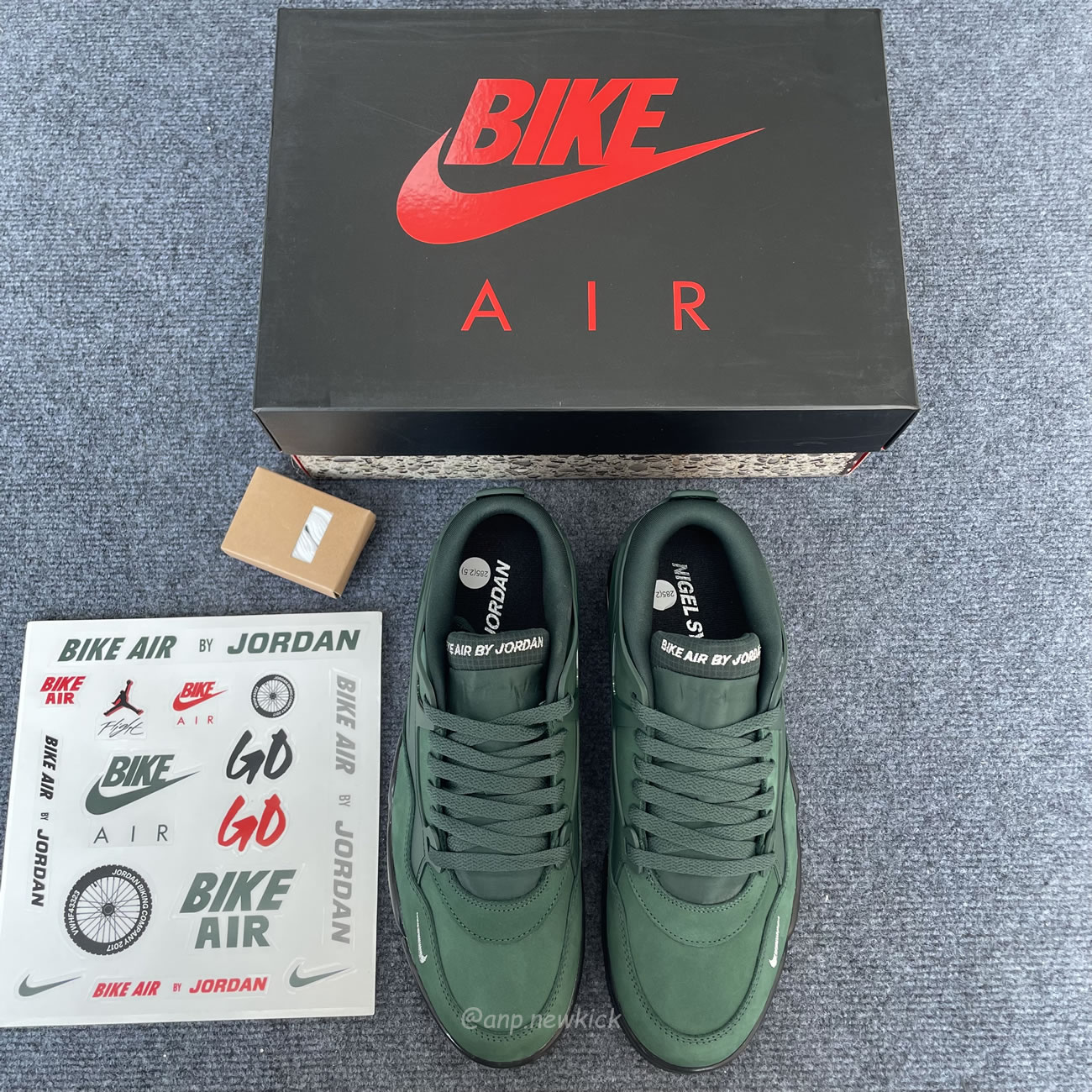 Air Jordan 4 Rm Sp Nigel Sylvester Grandmas Driveway Hf4334 300 (9) - newkick.app