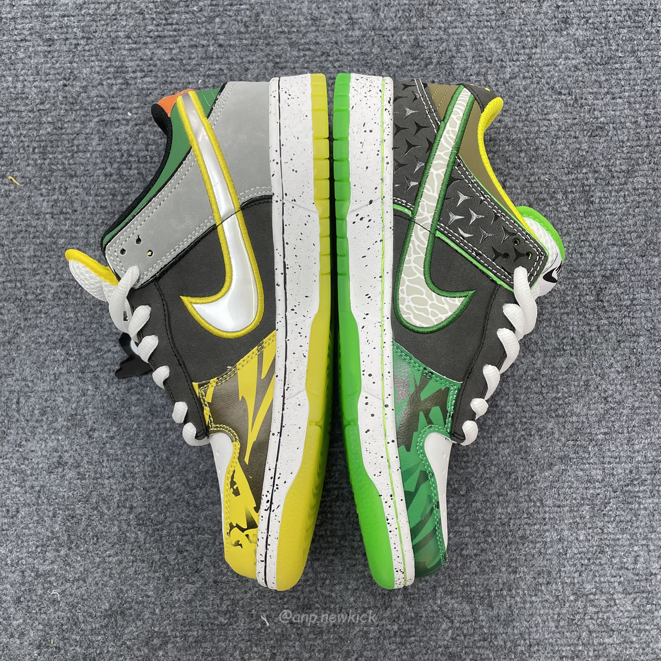 Nike Dunk Low What The Duck Away University Of Oregon Pe Hv1454 100 (2) - newkick.app