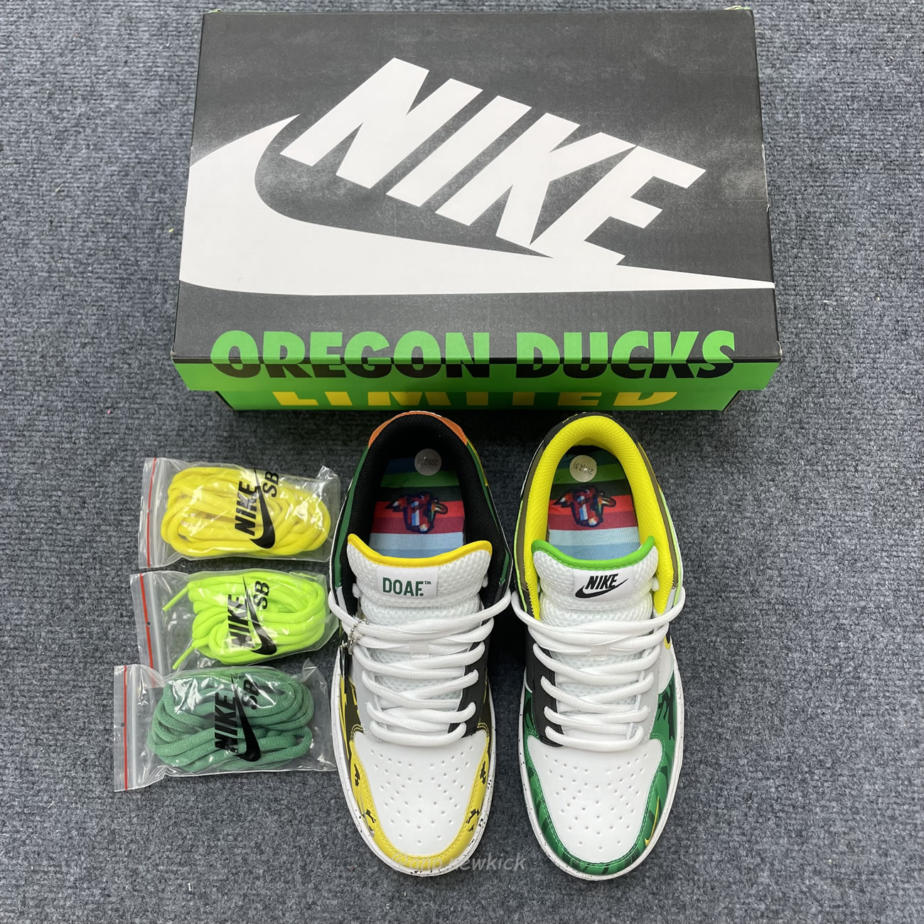 Nike Dunk Low What The Duck Away University Of Oregon Pe Hv1454 100 (3) - newkick.app