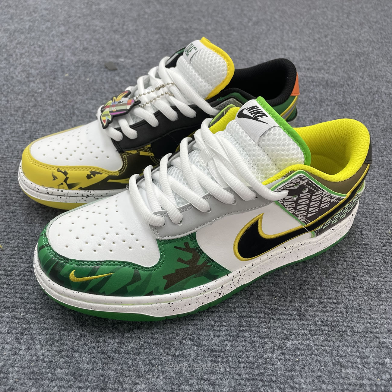 Nike Dunk Low What The Duck Away University Of Oregon Pe Hv1454 100 (7) - newkick.app