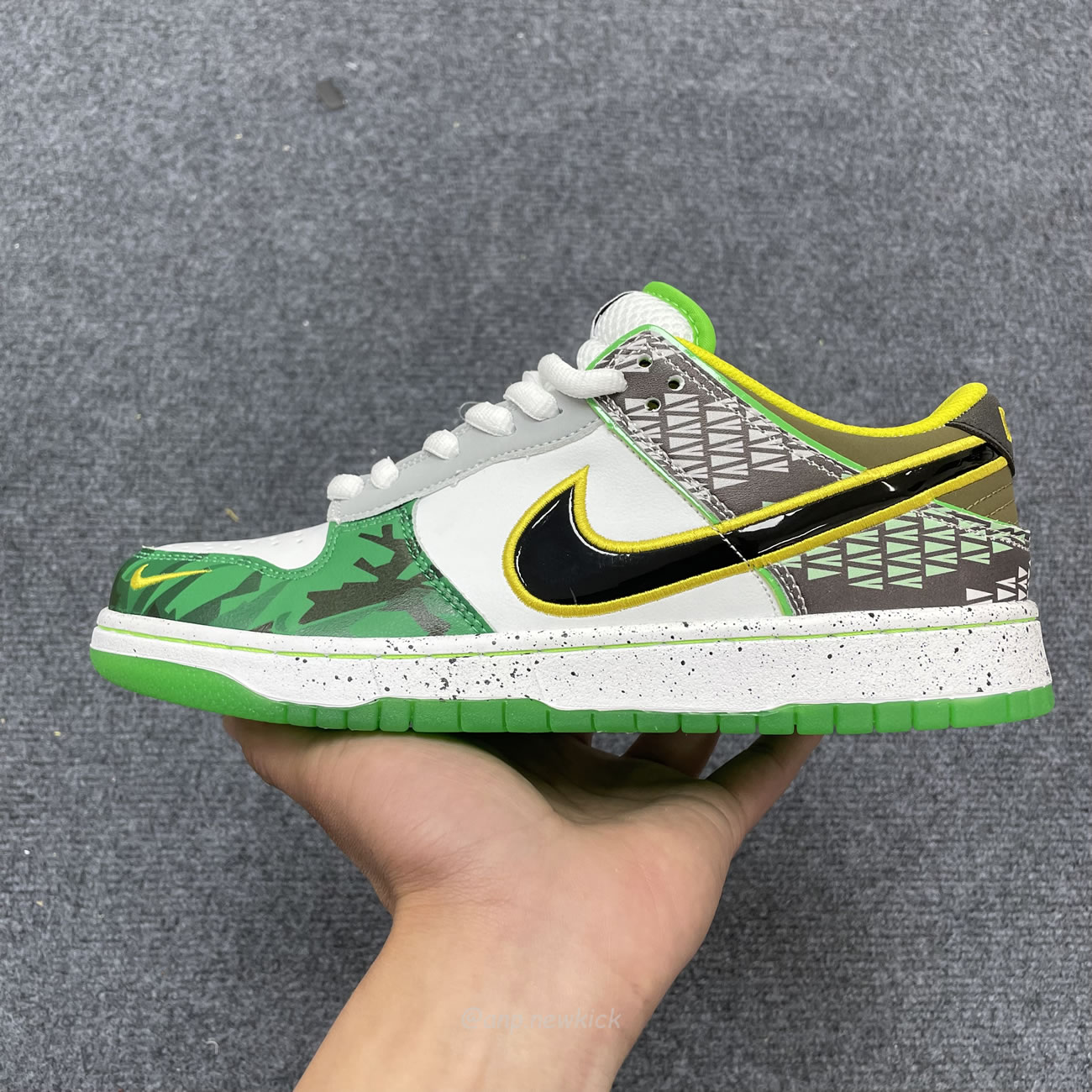 Nike Dunk Low What The Duck Away University Of Oregon Pe Hv1454 100 (9) - newkick.app