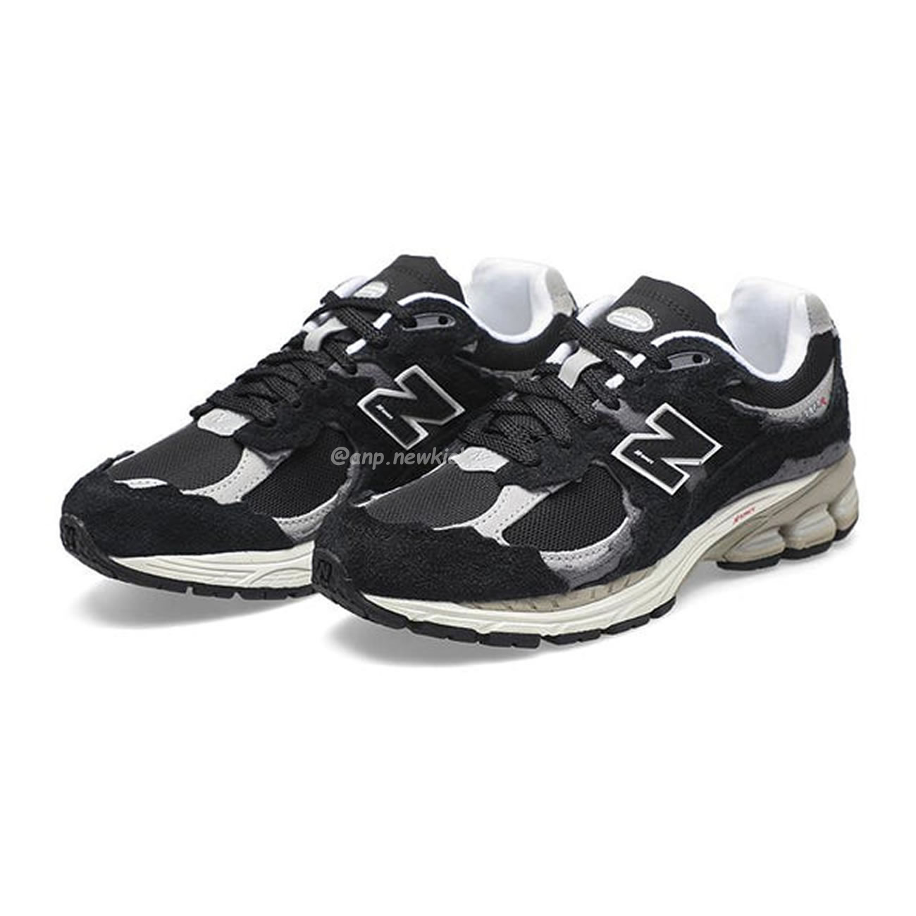 New Balance 2002r Protection Pack Black Grey M2002rdj (4) - newkick.app