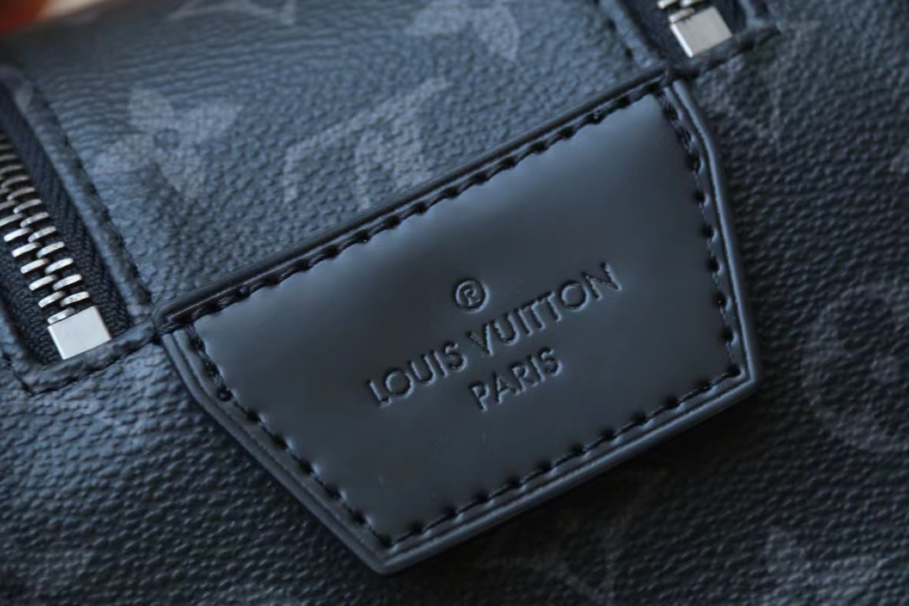 Louis Vuitton Dopp Kit M46354 (8) - newkick.app