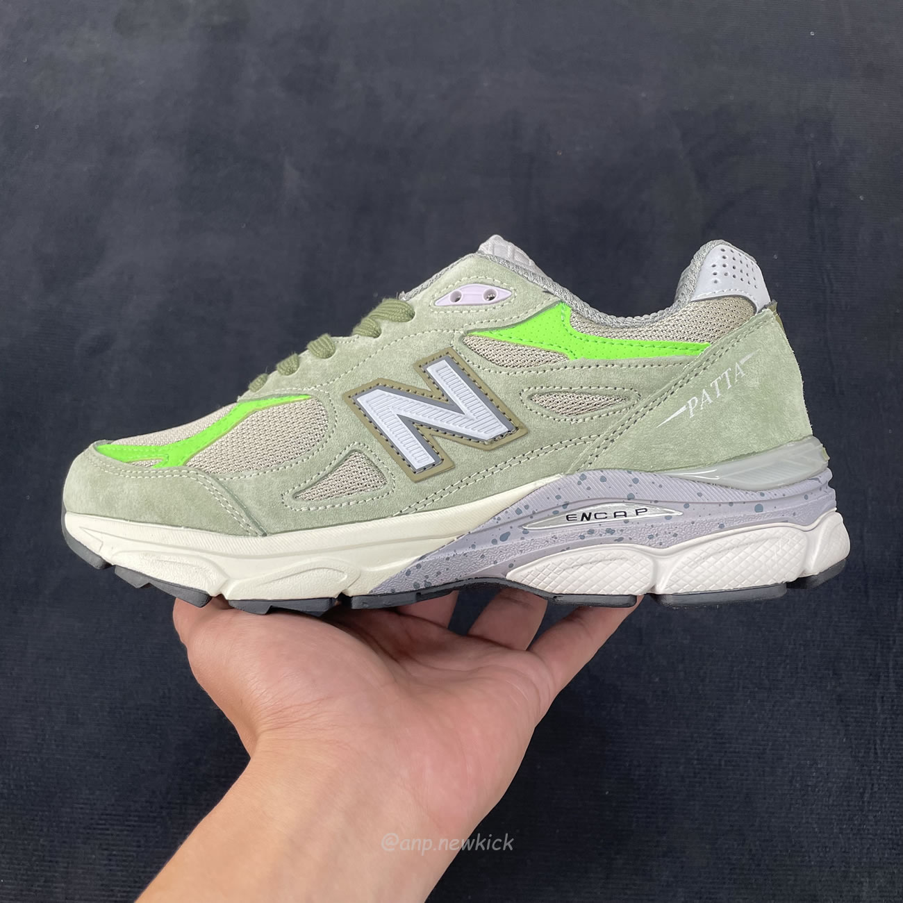 New Balance 990v3 Miusa Patta Keep Your Family Close M990pp3 (9) - newkick.app