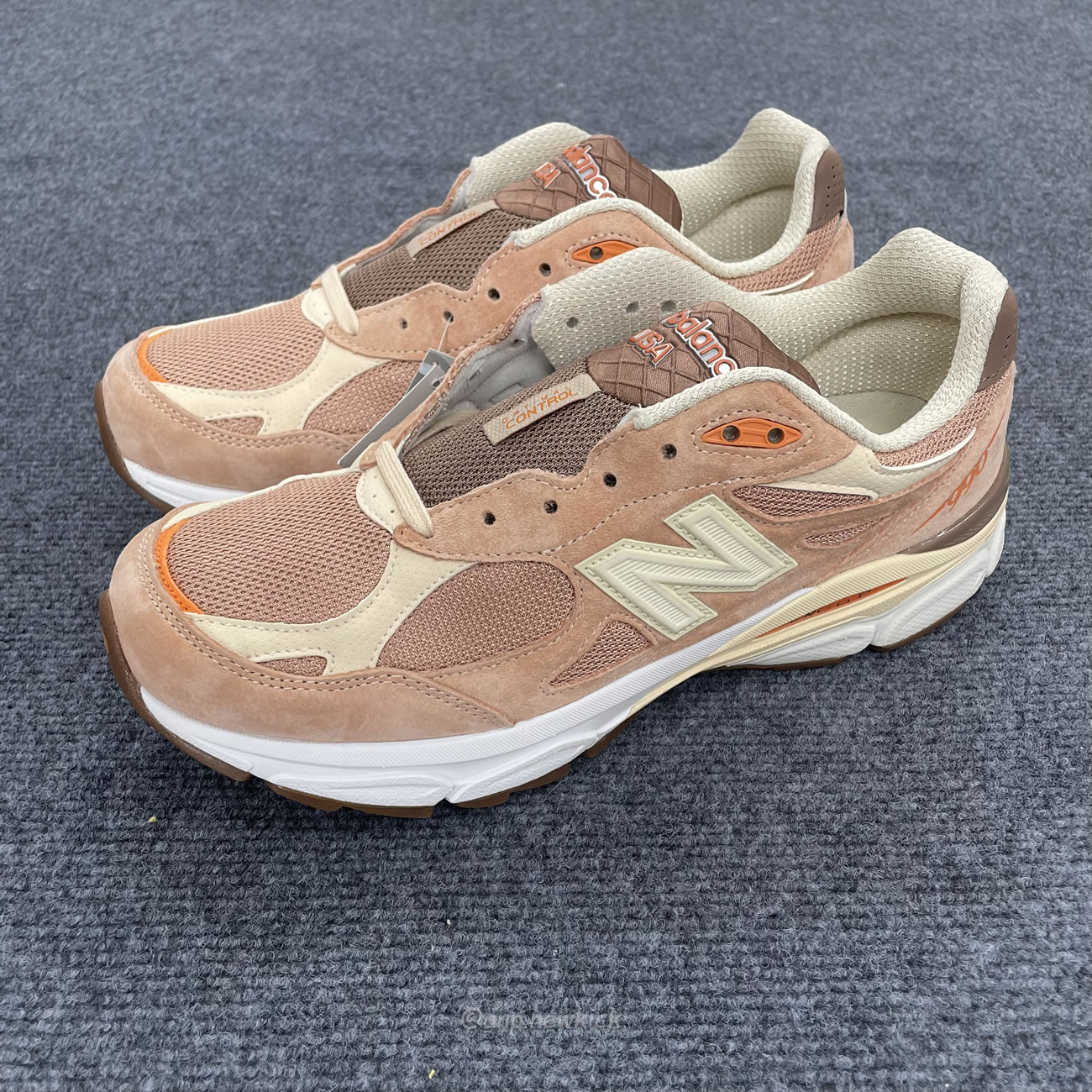 New Balance 990v3 Miusa Size Exclusive Orange Cream M990sz3 (5) - newkick.app