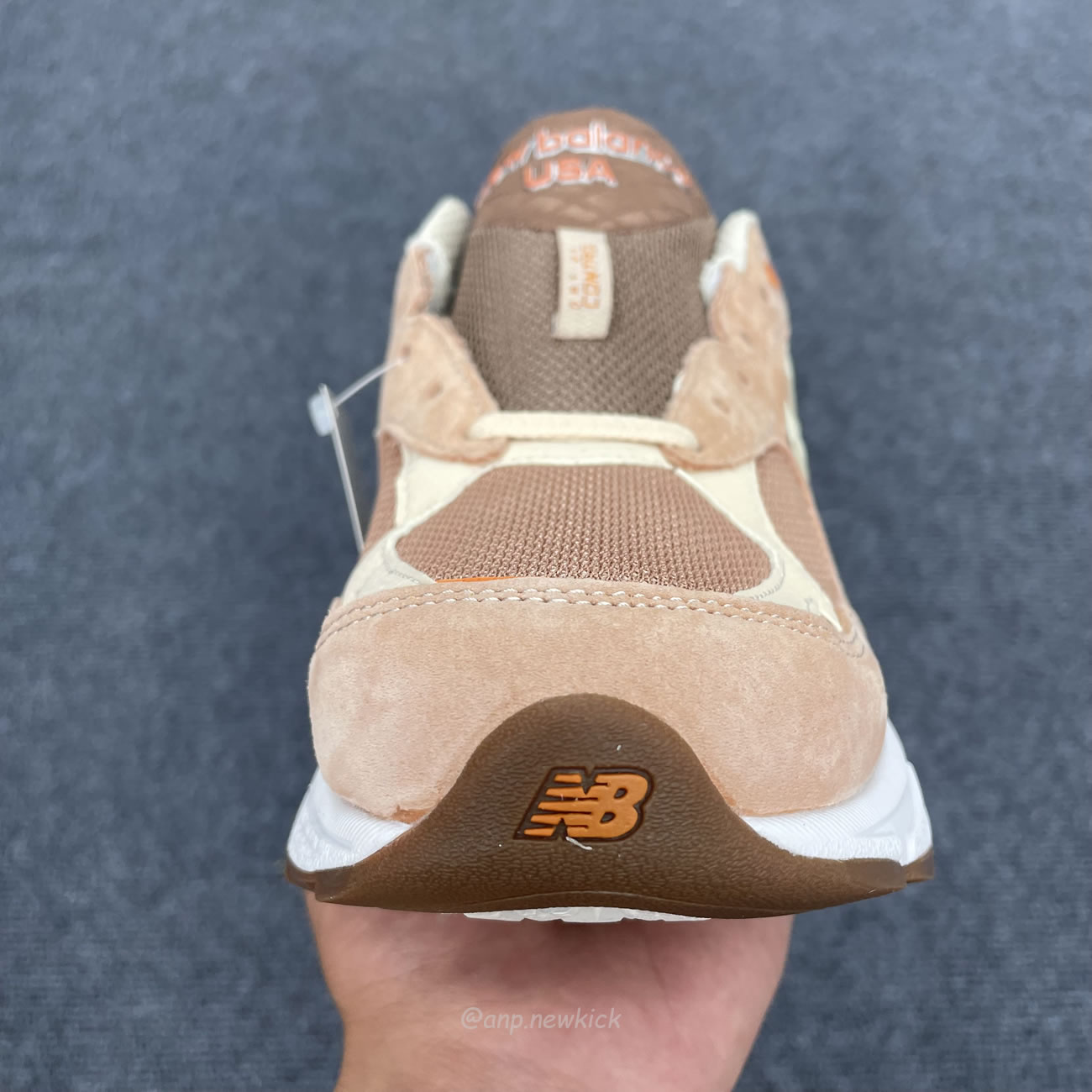 New Balance 990v3 Miusa Size Exclusive Orange Cream M990sz3 (8) - newkick.app