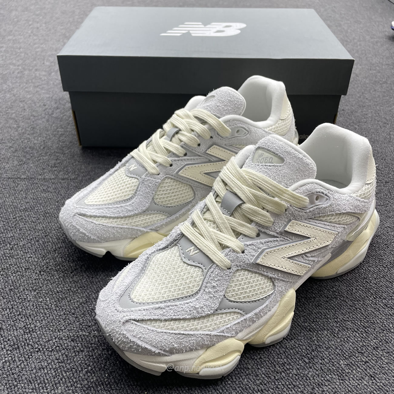 New Balance 9060 Quartz Grey Team Cream Sea Salt U9060hsa (10) - newkick.app