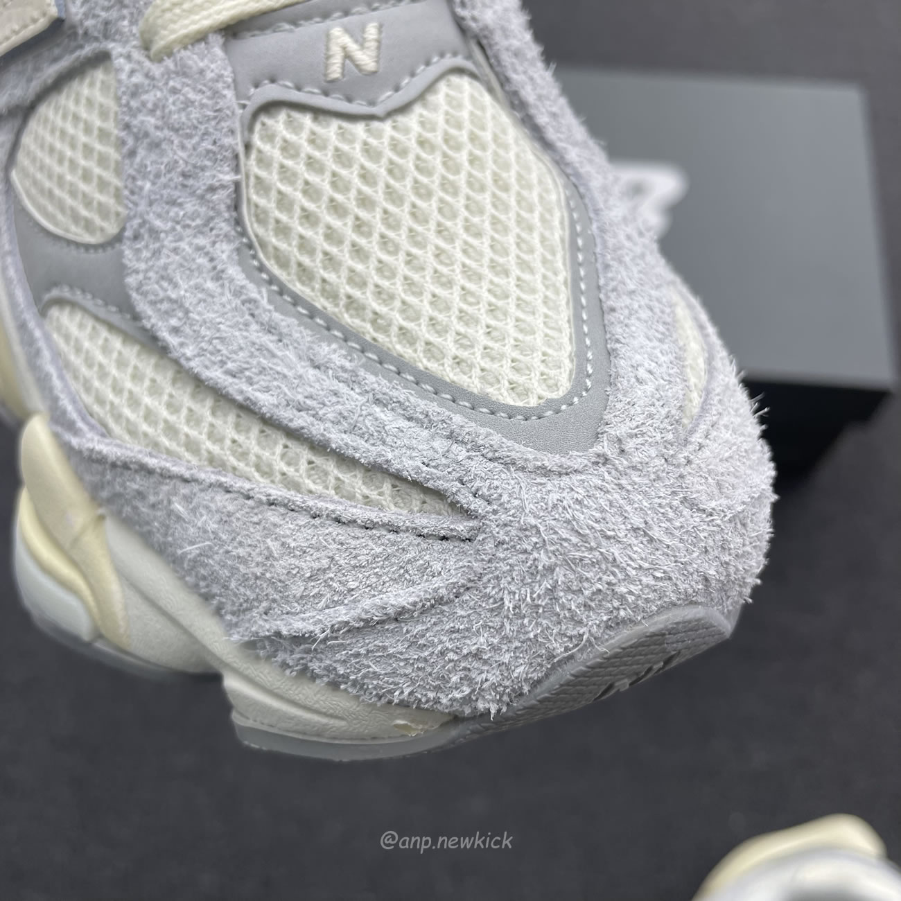 New Balance 9060 Quartz Grey Team Cream Sea Salt U9060hsa (11) - newkick.app