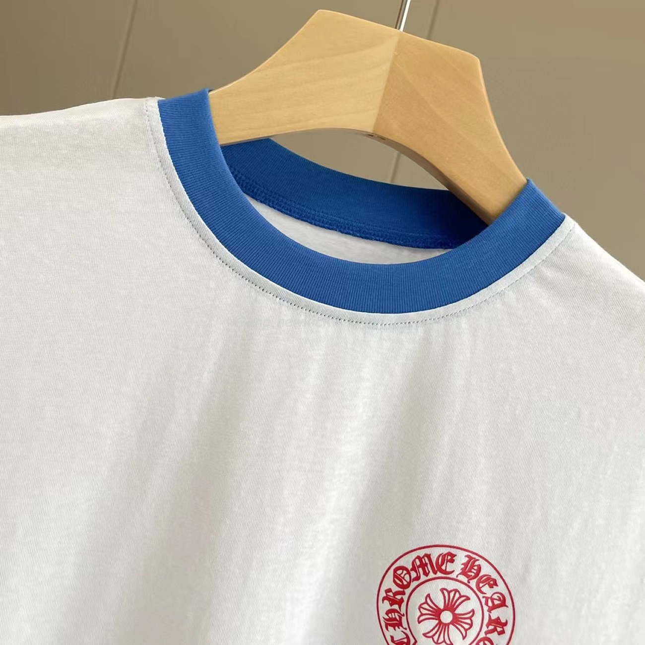 Chrome Hearts Horseshoe Logo Vintage White Short Sleeve Tee (2) - newkick.app