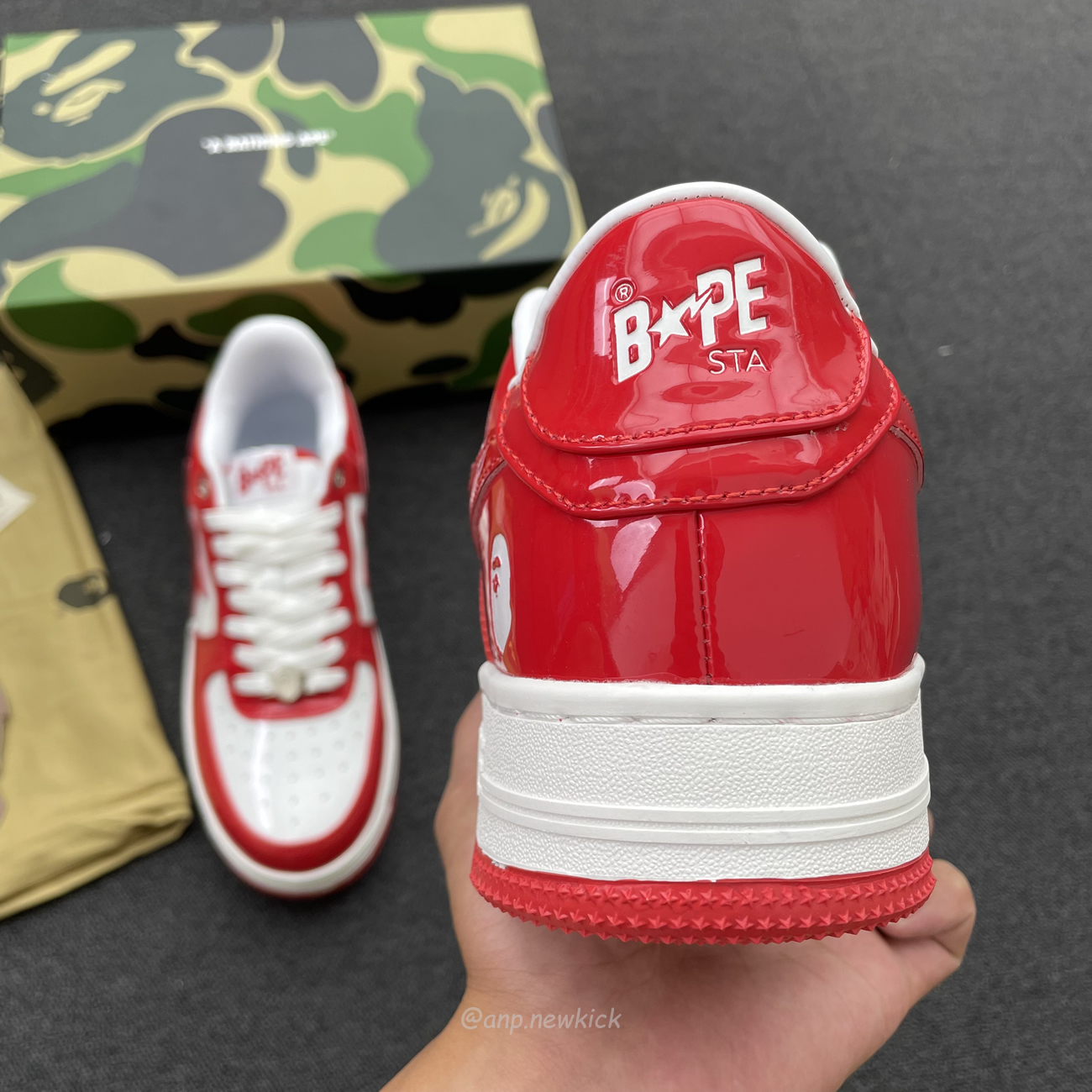 A Bathing Ape Bape Sta Patent Leather White Red 1i70 291 021 (3) - newkick.app