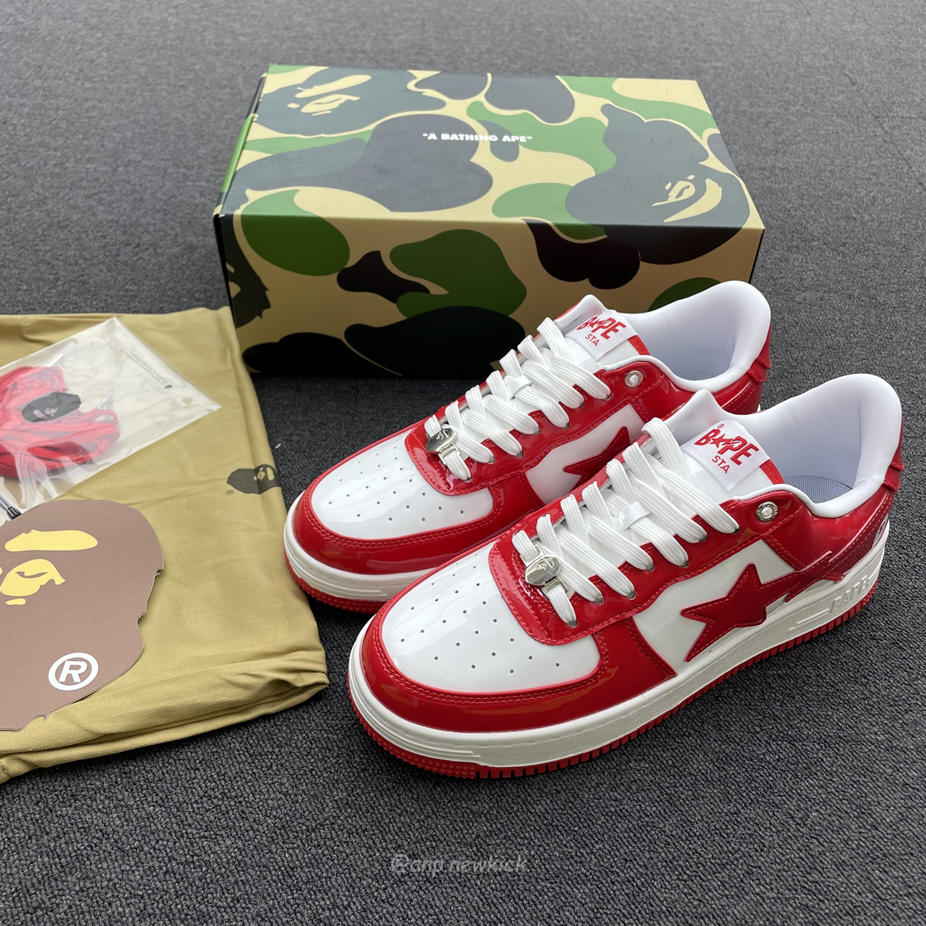 A Bathing Ape Bape Sta Patent Leather White Red 1i70 291 021 (6) - newkick.app