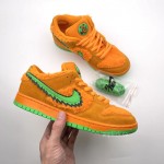 Grateful Dead Bears x Nike SB Dunk Low "Orange Bear" CJ5378-800