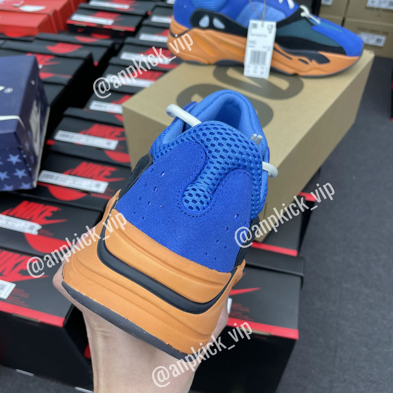 adidas Yeezy Boost 700 "Bright Blue" Orange GZ0541