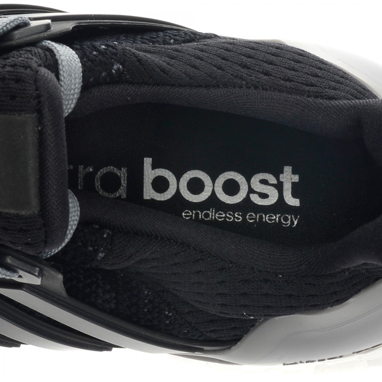 ADIDAS ULTRA BOOST WOMENS CORE BLACK