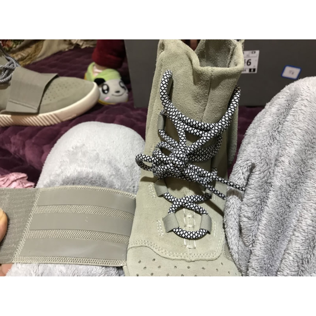 Adidas Yeezy 750 Boost Kanye Grey B35309